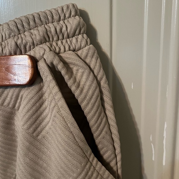 Matching Sweatshirt Set - Picture 8 of 8